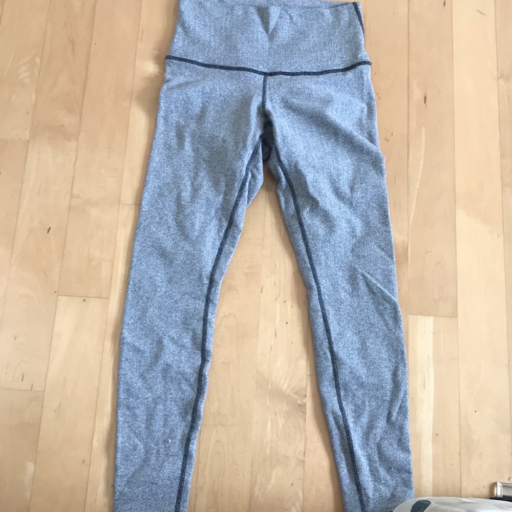 Grey lululemon leggings